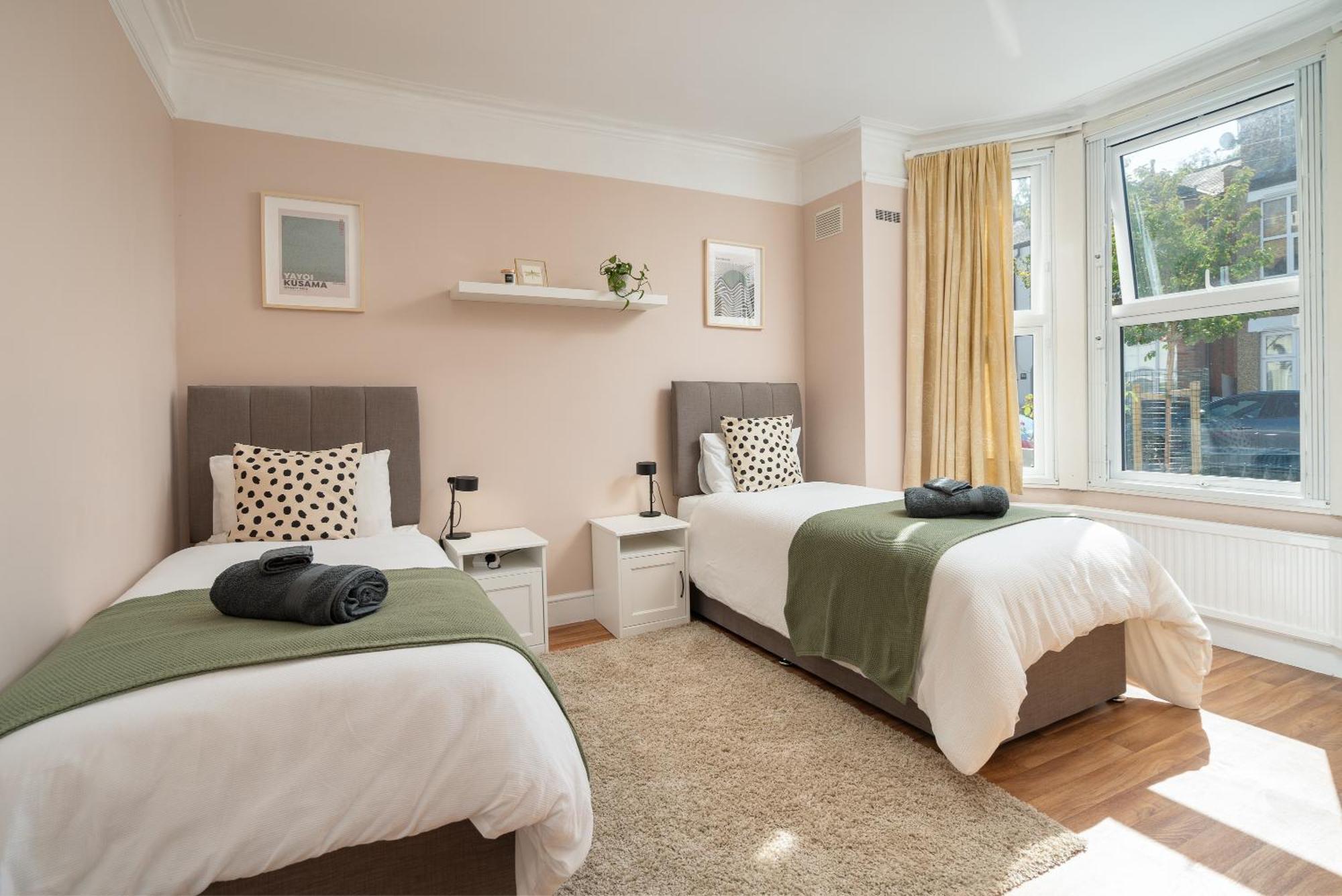 Homely And Stylish Apartment With A Garden In East Finchley 伦敦 外观 照片